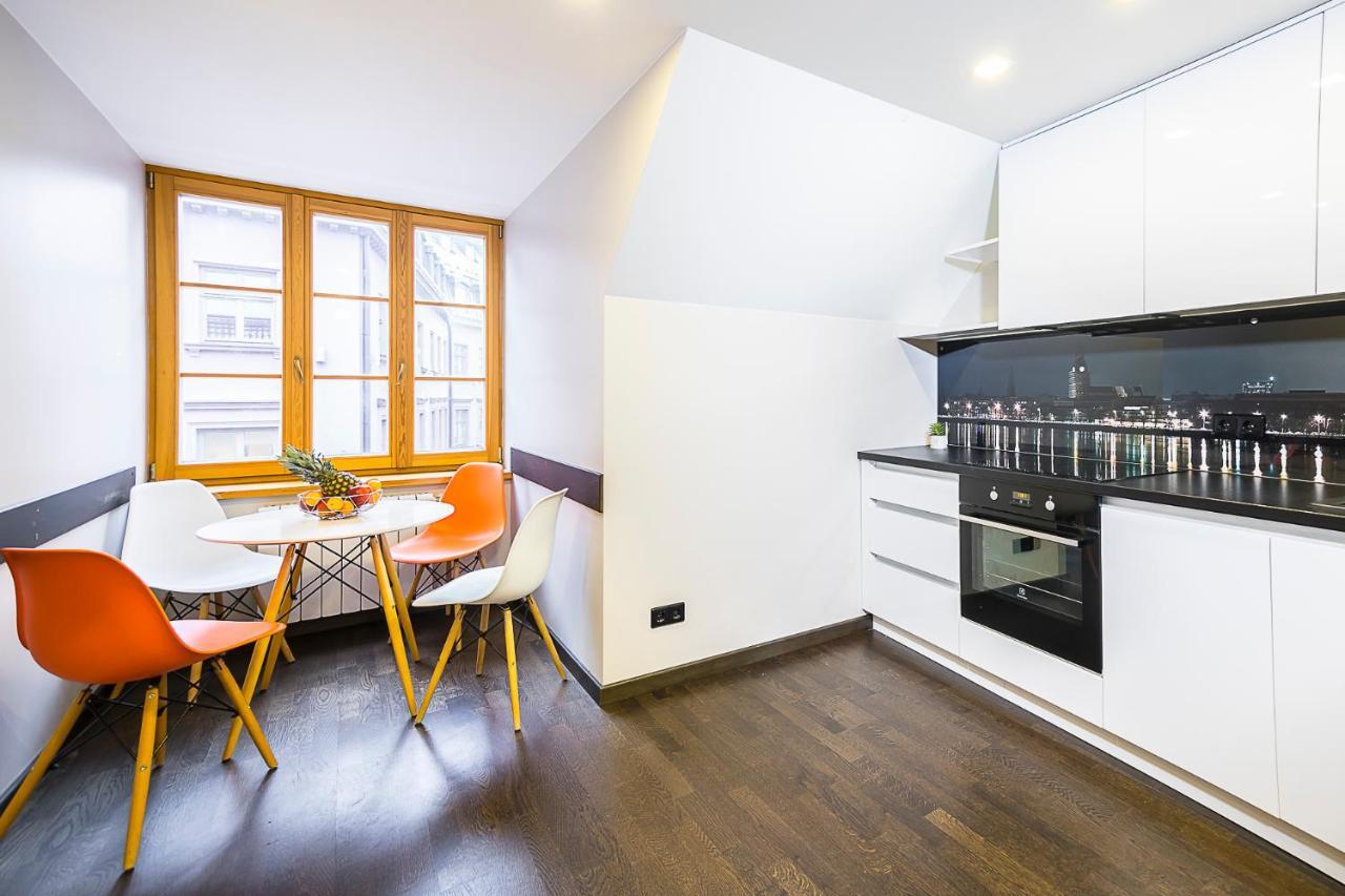 Winwinstay Apartments In Heart Of Old Town リガ エクステリア 写真