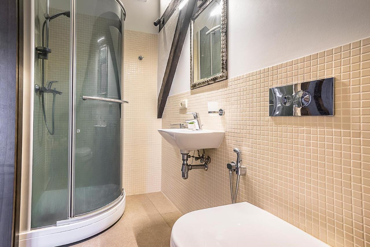 Winwinstay Apartments In Heart Of Old Town リガ エクステリア 写真